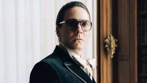 Défilés de mode, style et intrigues : 5 séries TV incontournables si vous aimez la mode et le luxe