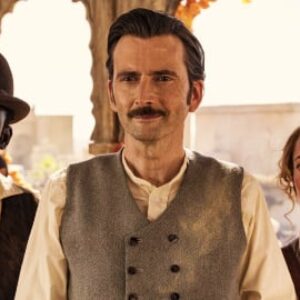 Envie de vacances ? Voici 4 séries TV sur le voyage qui vous feront rêver