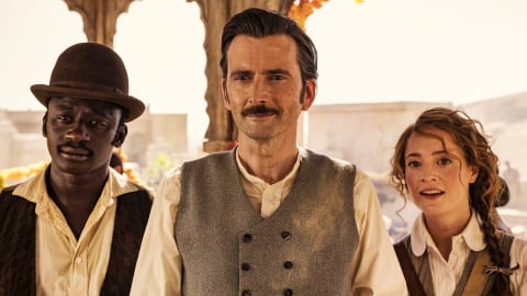 Envie de vacances ? Voici 4 séries TV sur le voyage qui vous feront rêver
