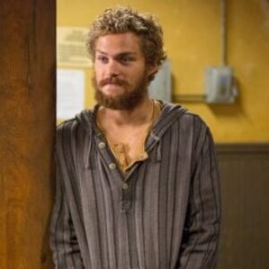 Iron Fist regarde au-delà de Daredevil : Rebirth 3 : avec qui Finn Jones veut-il affronter ?