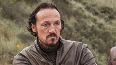 Jerome Flynn dans la saison 2 d'Alien : Planet Earth, Baywatch enrôle Blair Redford et d'autres news en bref