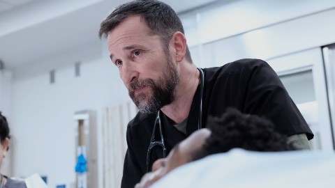 Les Pitt dominent les Emmys 2026, Noah Wyle sur le tournant de la saison 3 : "Ça va être dur"