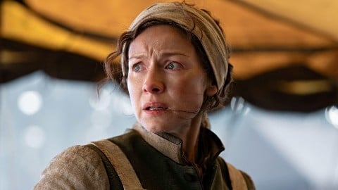 Après Outlander, le twist horrifique avec Alfonso Cuarón : Caitríona Balfe se retrouve dans une mystérieuse secte