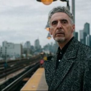 John Turturro reste le dernier pickpocket à l'ancienne de la ville : voici la bande-annonce de The Only Living Pickpocket in New York