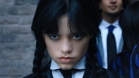 Le mercredi 3 fera un bond dans le temps : la nouvelle révélée par Jenna Ortega