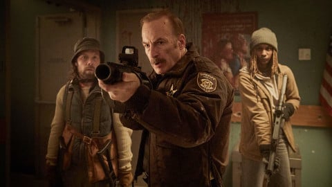 Normal : entre les Coen et John Wick, en passant par le western (et avec beaucoup d'ironie). La critique du film avec Bob Odenkirk