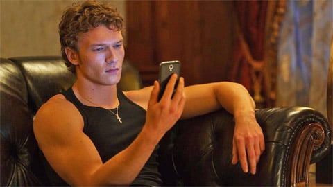 Rivalité passionnée, fandom hors de contrôle ? Que se passe-t-il sur le tournage de la saison 2