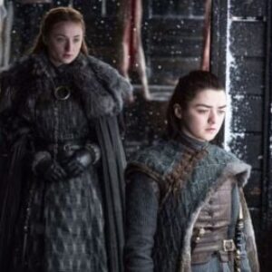 Après Game of Thrones, Maisie Williams et Sophie Turner ont eu envie de jouer à nouveau ensemble : pourquoi n'est-ce pas arrivé ?