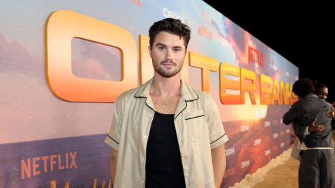 Chase Stokes change tout pour Thunder Road : la trame de fond de sa transformation physique