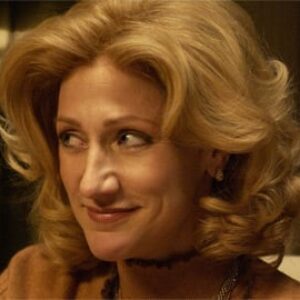 Edie Falco : la star des Sopranos revient à la télé avec un drame judiciaire de Ridley Scott