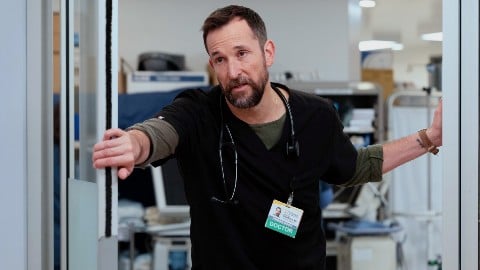 Emmy 2026 : The Pitt est le super favori, mais la série la plus récompensée jusqu'à présent en est une autre