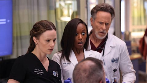 Encore un au revoir à Chicago Med : l'un des médecins ne reviendra pas dans la saison 12