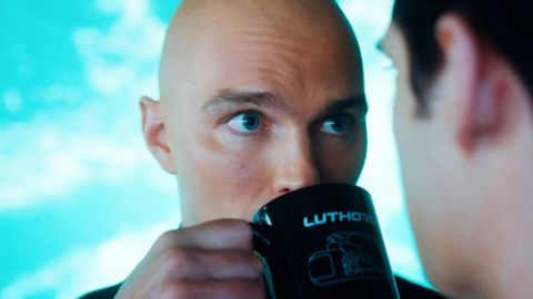 Et si le protagoniste de Man of Tomorrow n'était pas Superman ? L'indice de Nathan Fillion