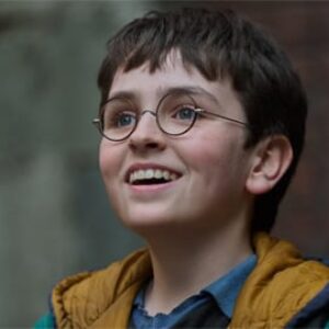Harry Potter : la série corrige une erreur dans les films et redessine les écussons de Poudlard