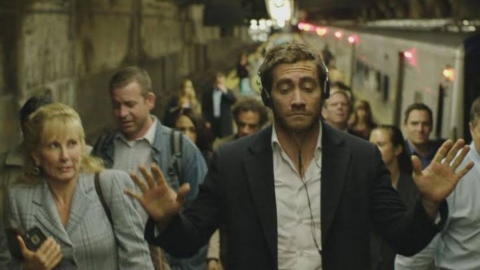 Jake Gyllenhaal détruit sa maison et improvise une scène folle : ce que signifie la fin de Demolition