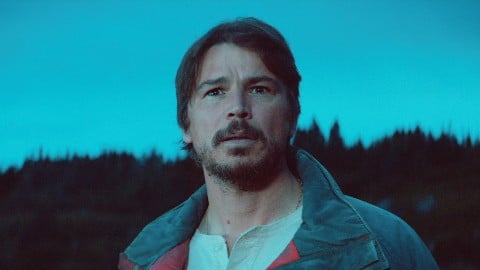 Josh Hartnett défie les icebergs et les monstres des profondeurs dans la bande-annonce officielle de la série Netflix ci-dessous