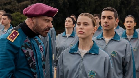 L'École, des amours interdites et une vérité cachée dans la bande-annonce officielle du nouveau drame pour adolescents de Netflix