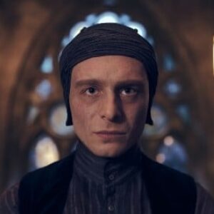 La nouvelle bande-annonce d'Harry Potter a-t-elle déjà montré Voldemort ? Est-ce que c'est ce personnage encapuchonné ?
