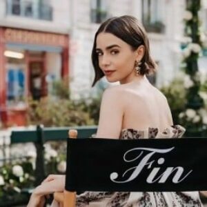 Les adieux difficiles de Lily Collins à Emily à Paris : « C'est impossible… »