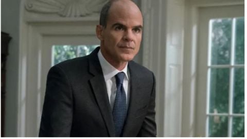 Prêt à voir Michael Kelly dans Landman ? En attendant, voici ses séries TV les plus emblématiques