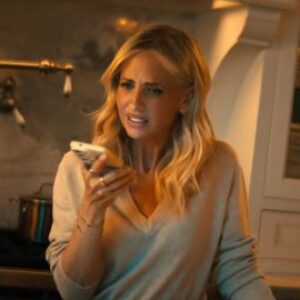 Sarah Michelle Gellar de nouveau dans le viseur de Ghostface… dans une publicité : la vidéo