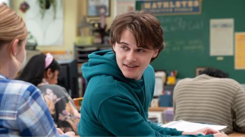 The Julia Set, l'accident de Christopher Briney sur le tournage : comment il s'est fracturé la main