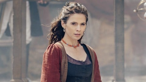 Treasure Island, la série avec Hayley Atwell défie Ridley Scott et arrive avant le film