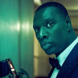 Vol long ou train retardé ? 4 séries télévisées qui vous feront passer le temps