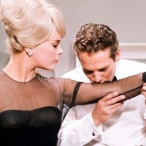 Adieu à Elke Sommer : des débuts inattendus en Italie au succès hollywoodien des années 60