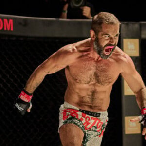 Bête : sueur, sang et testostérone. La critique du film sur le monde du MMA