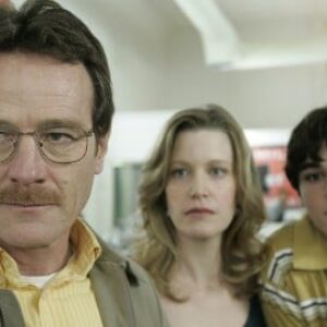 Breaking Bad, Anna Gunn et Aaron Paul se souviennent de RJ Mitte : « Tu vivras pour toujours dans mon cœur »