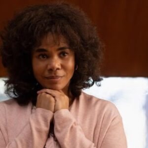 Coquine, Regina Hall fête Noël dans la comédie d'Olivia Wilde avec Jennifer Aniston et Peter Dinklage
