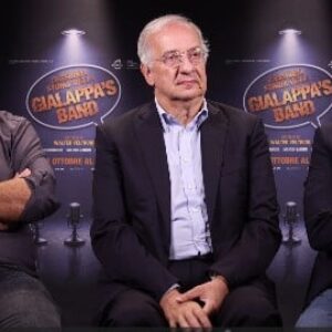Giorgio Gheraducci, Marco Santin et Walter Veltroni nous parlent de L'histoire absurde du Gialappa's Band