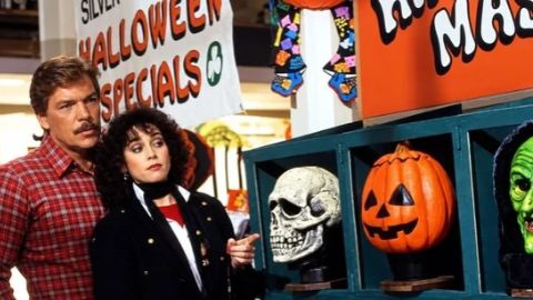 Halloween III – Seigneur de la Nuit : pourquoi Michael Myers n'apparaît-il pas dans le troisième chapitre de la saga Halloween ?
