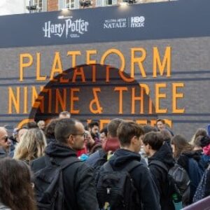 Harry Potter, chez Lucca Comics & Games le pavillon HBO Max cache un aperçu de la nouvelle série (VIDEO)