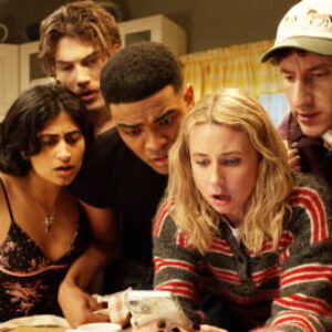 Vous avez aimé Adultes ? Voici 3 séries télévisées similaires que vous devriez regarder